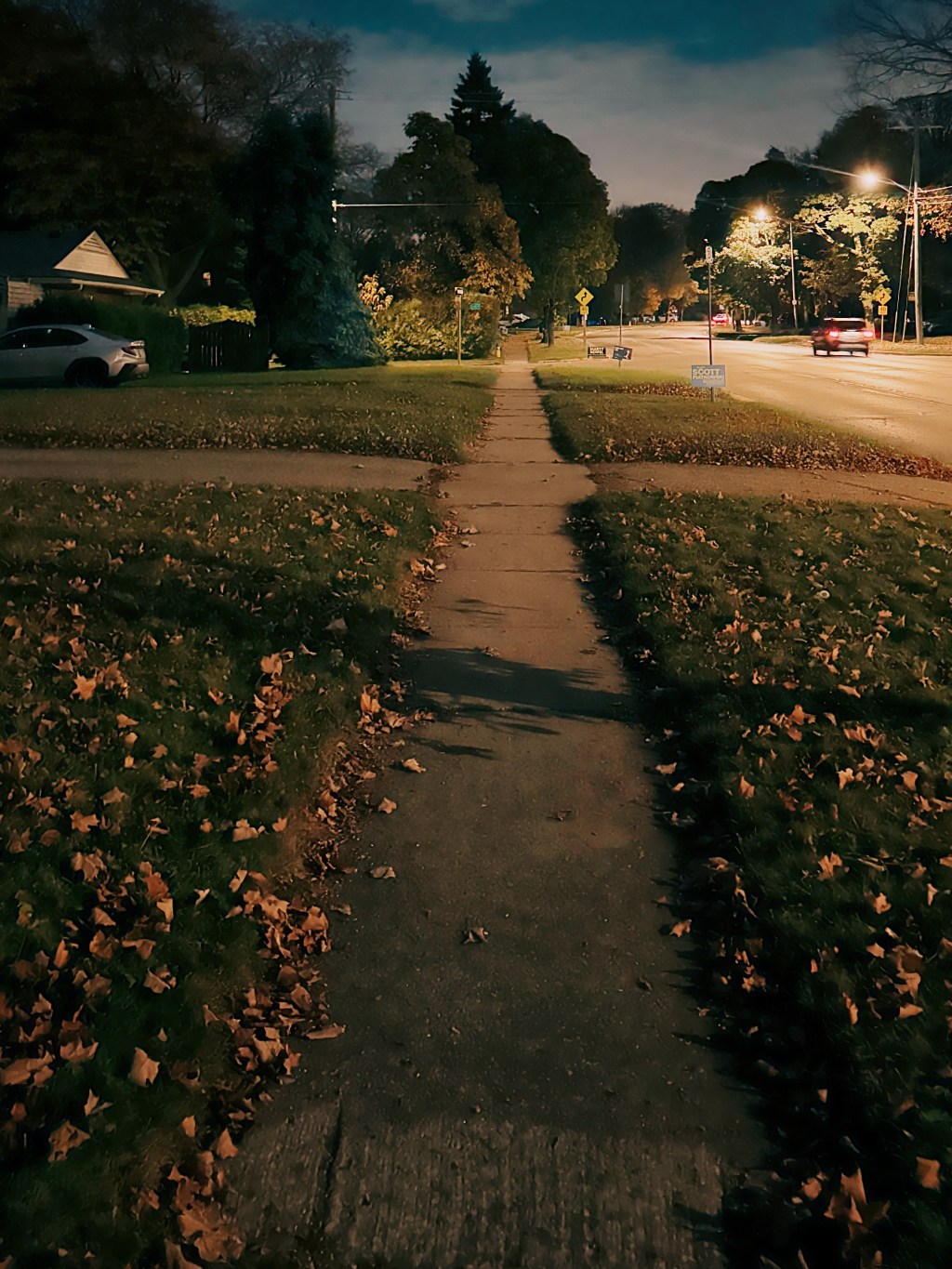 A road that is not rainy in Waterloo, Ontario.
